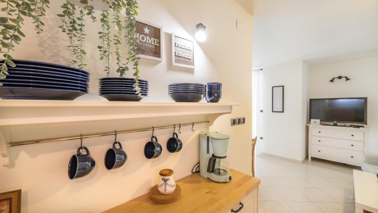 Apartment Rosmarino Baska  Luaran gambar