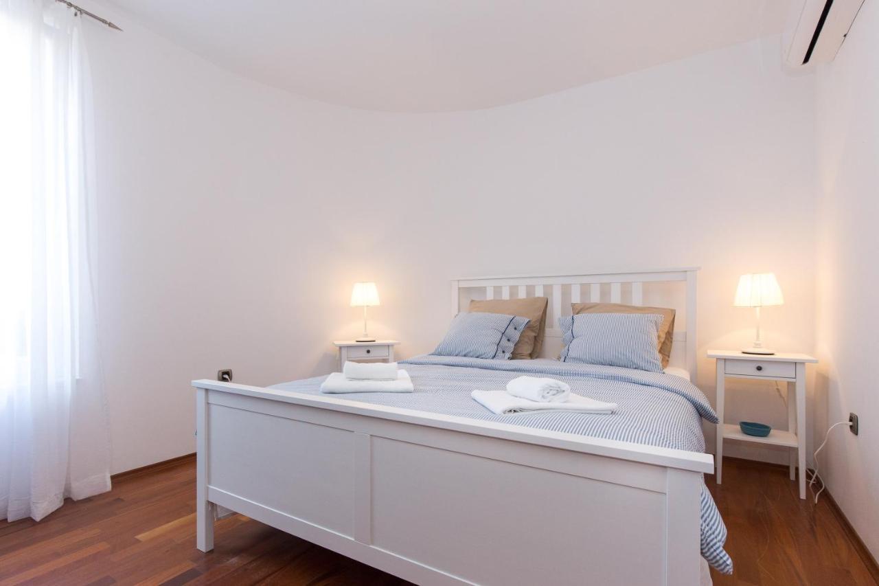 Apartment Rosmarino Baska  Luaran gambar