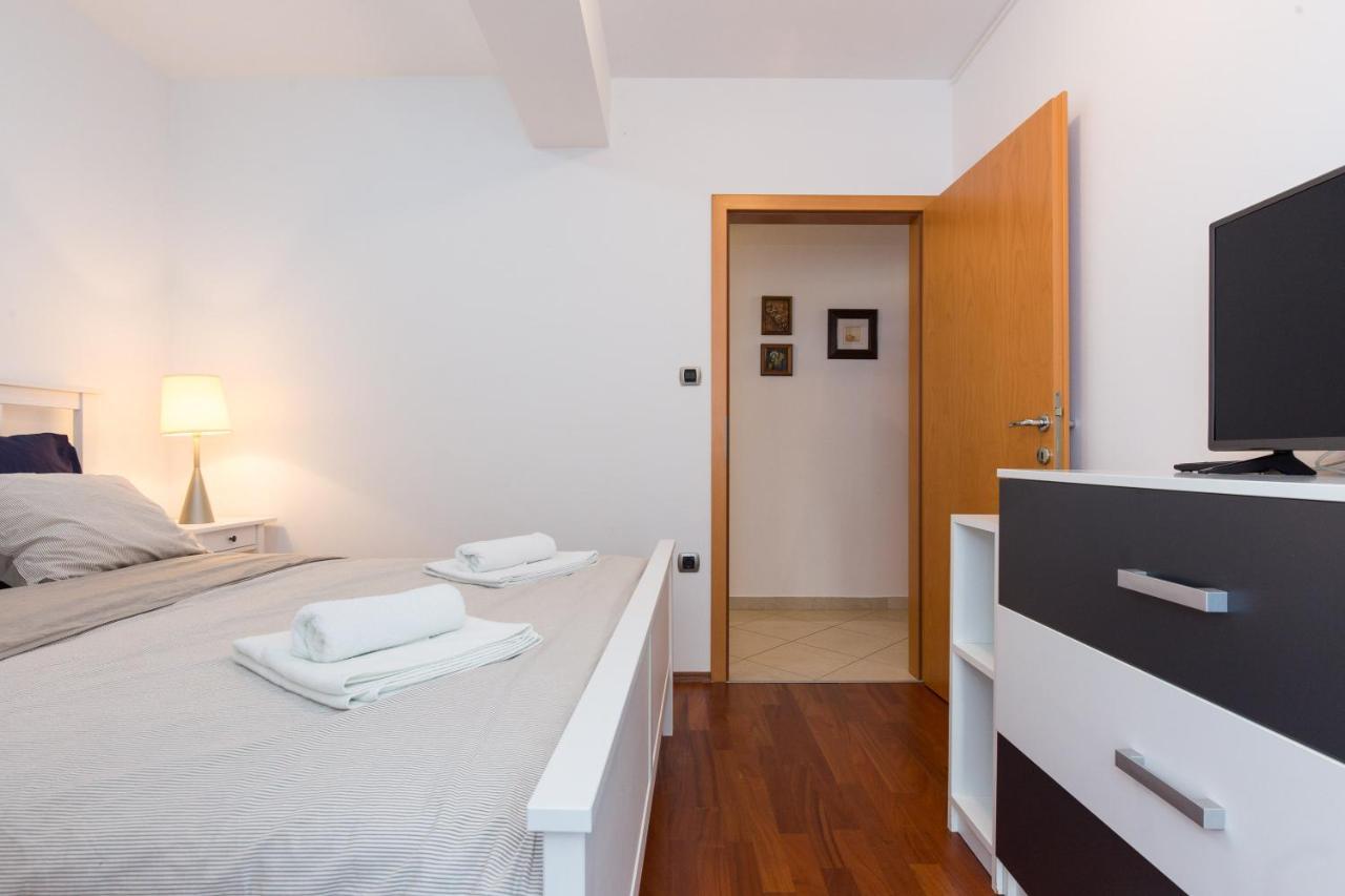 Apartment Rosmarino Baska  Luaran gambar